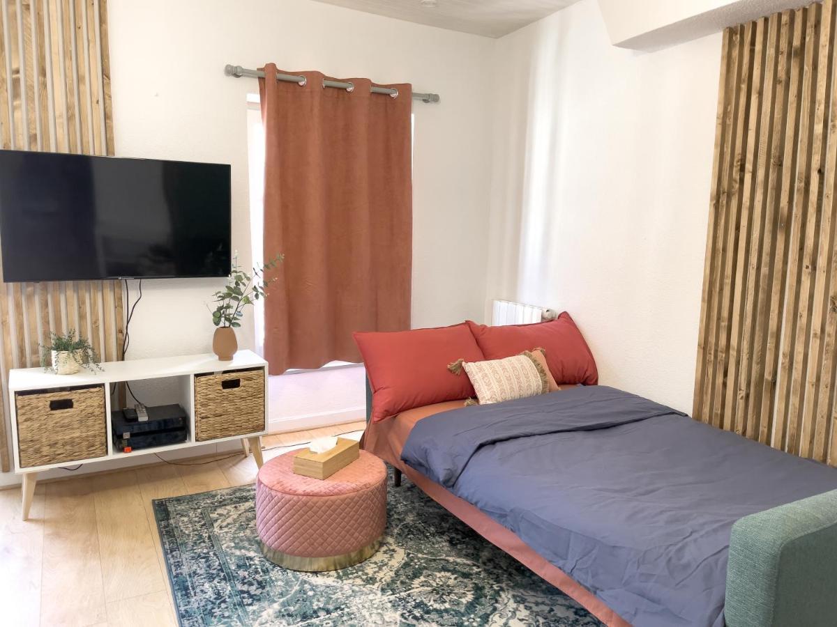 Appartement Lumineux 1 Chambre Hypercentre Place St Jean Valence  Ngoại thất bức ảnh
