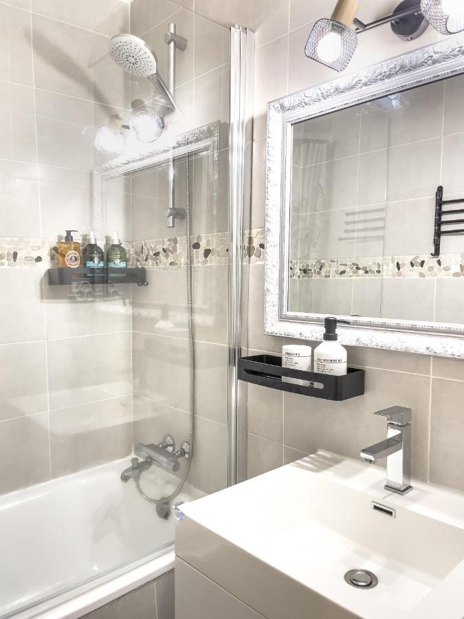 Appartement Lumineux 1 Chambre Hypercentre Place St Jean Valence  Ngoại thất bức ảnh